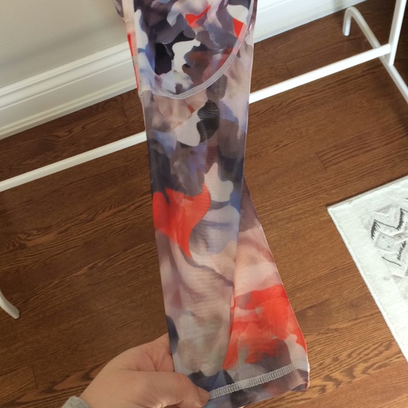 Fabletics leggings - Picture 4 of 4